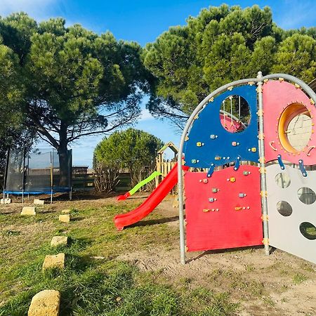 Les Appartements Du Mas - Rose Marie Aigues-Mortes Esterno foto
