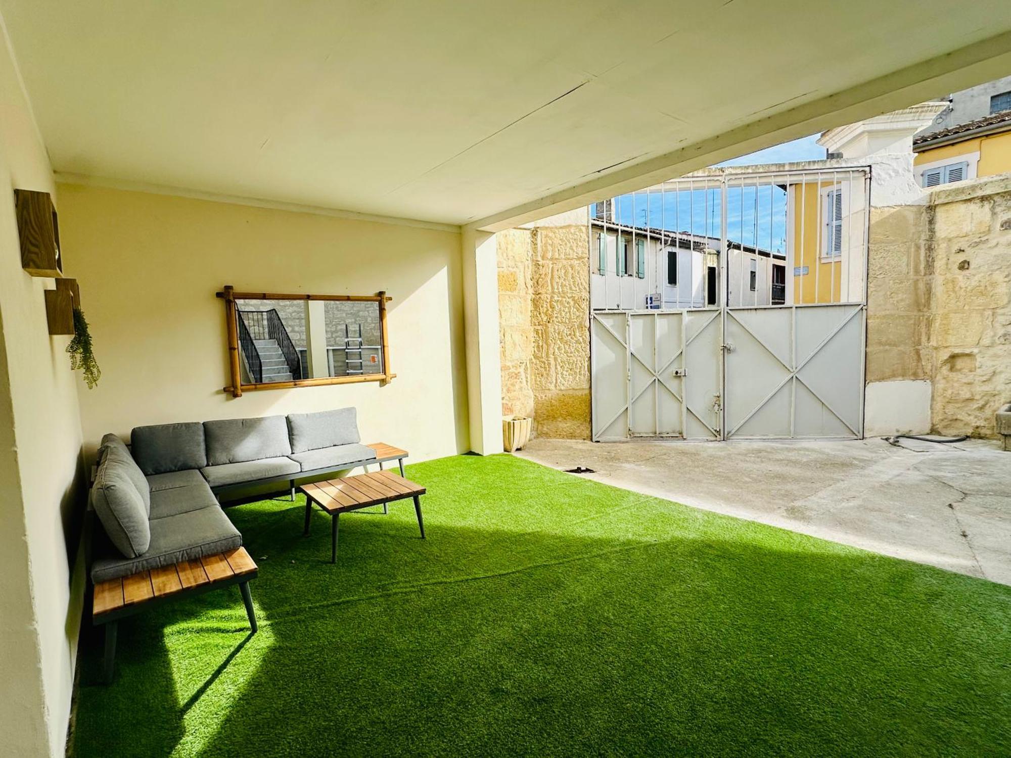 Les Appartements Du Mas - Rose Marie Aigues-Mortes Esterno foto